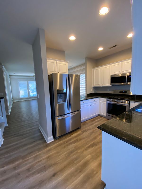 Building Photo - 11334 Charlotte View Dr