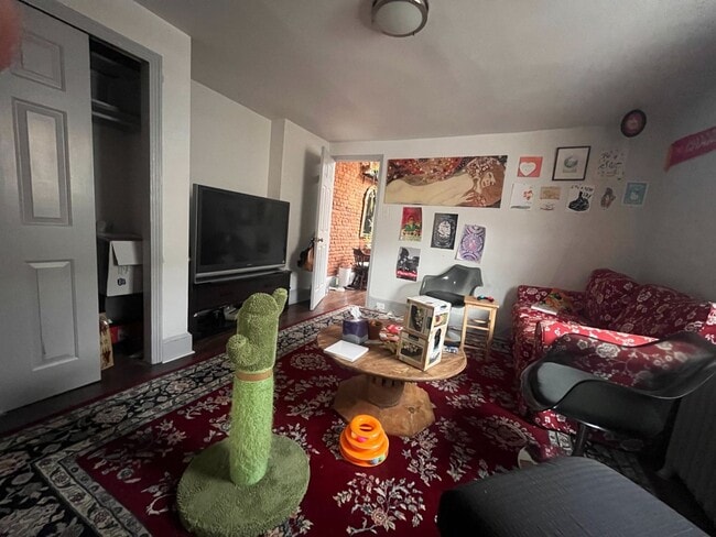 Photo - 759 Corinthian Ave Apartment