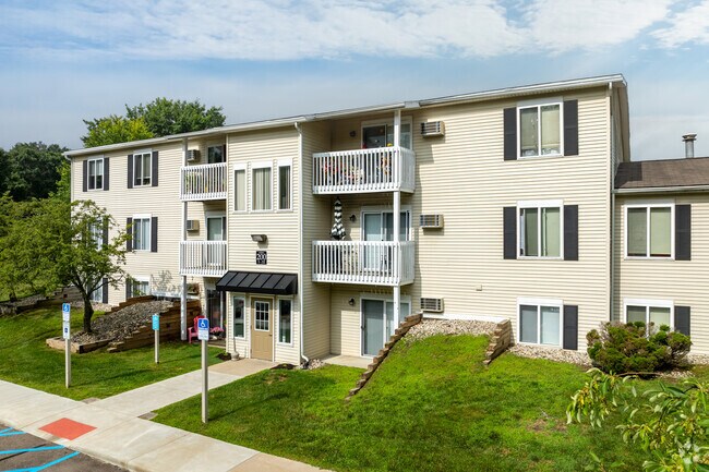 Foto del edificio - Fenton Estates Apartments