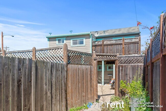 Building Photo - 1190 Ocean Ave