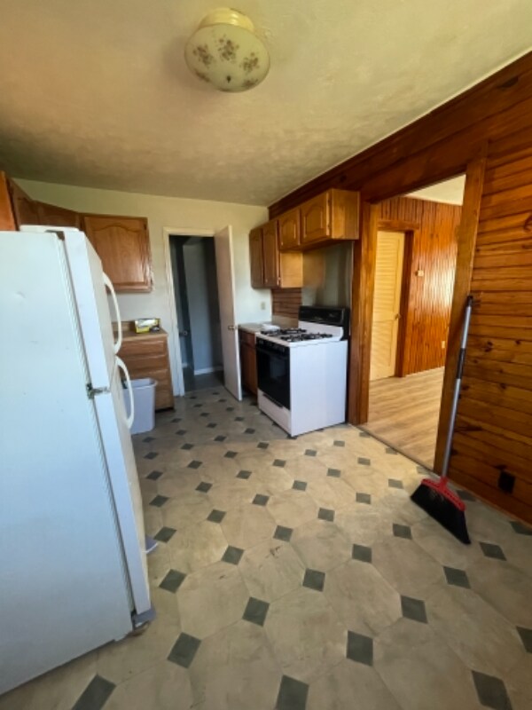 60 Frederick Ln Unit 3, Ekron, KY 40117 Room for Rent in Ekron, KY