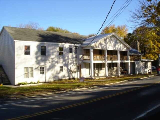 Foto del edificio - 2693 New Scotland Rd