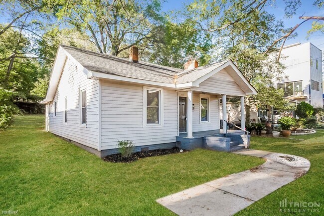 Building Photo - 1511 N Davidson St