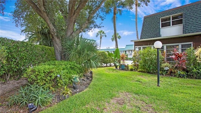 Building Photo - 600 Valley Stream Dr