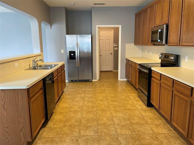 Building Photo - 241 Flatwood Dr