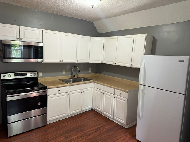 Foto del edificio - 220 E 27th St