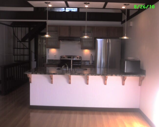 Building Photo - 989 Tahoe Boulevard