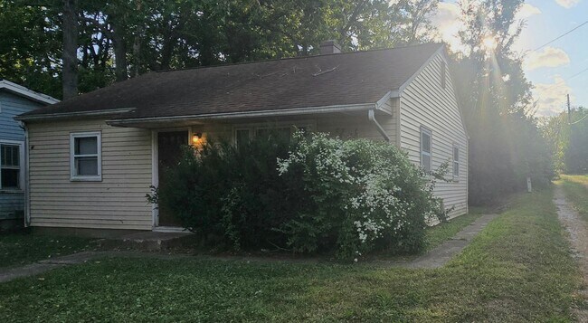 Foto del edificio - 2 Bedroom, 1 bath near Mueller Park