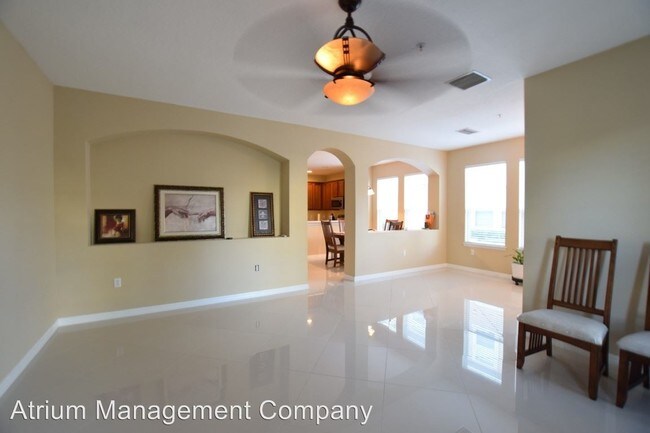 Foto del edificio - 10816 Spider Lily Dr