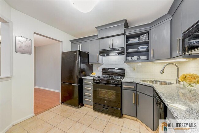 Foto del edificio - 2611 Candlelight Ct