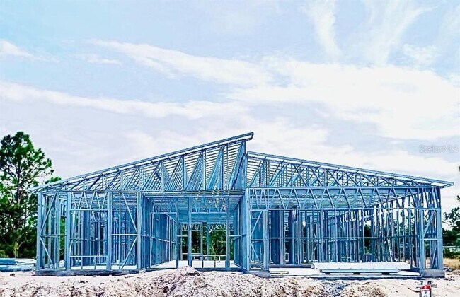Building Photo - 14113 Canadian Ave