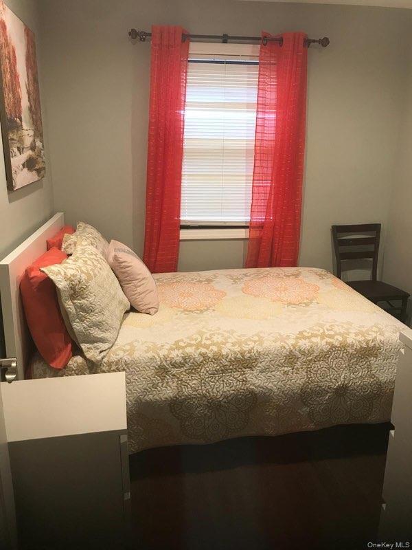 Foto del edificio - 1016 Greene Ave