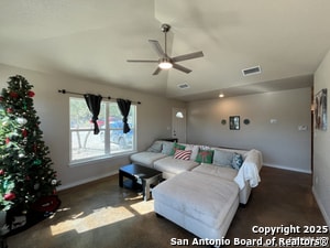 Building Photo - 2708 Golf Dr