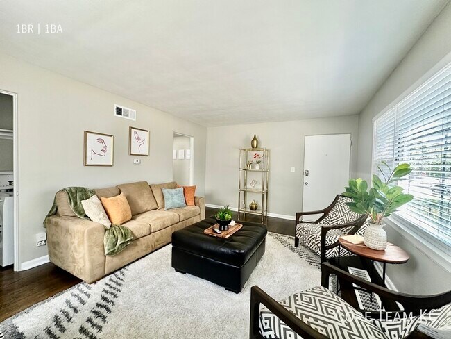 Foto del edificio - 4128 Roanoke Rd