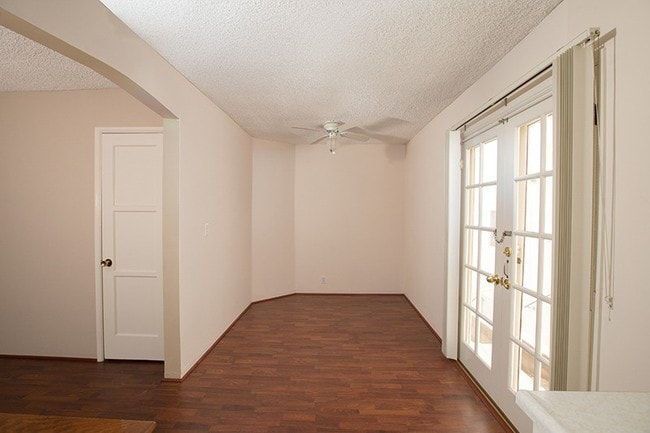 Building Photo - 10534 Eastborne Ave