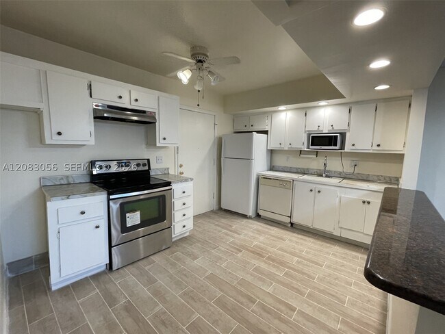 Foto del edificio - 2061 NW 47th Terrace