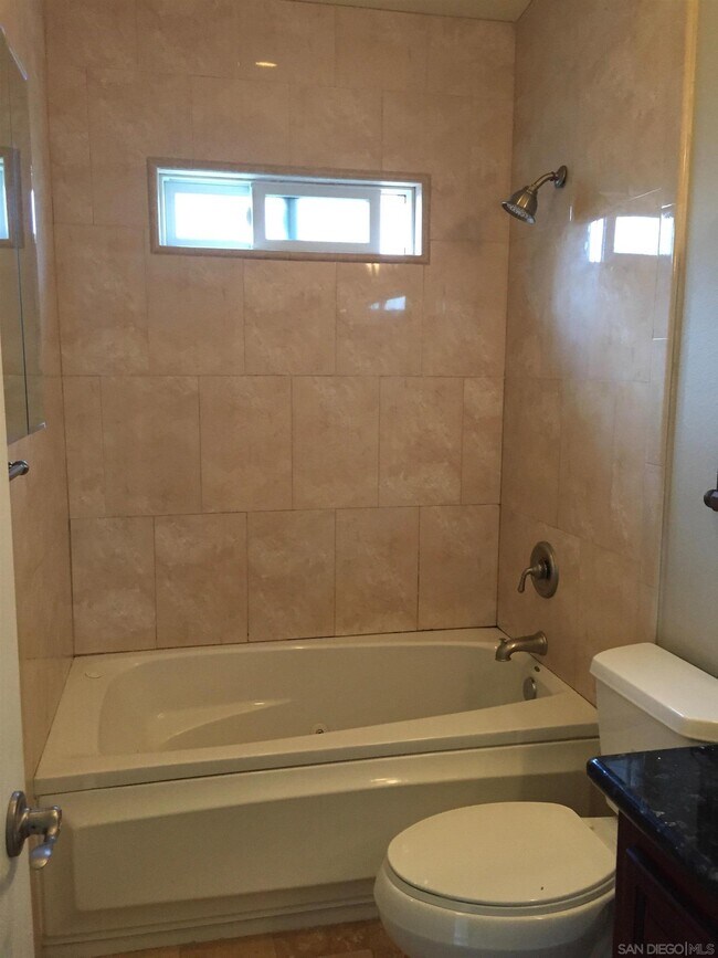 Foto del edificio - 533 Barbara Ave