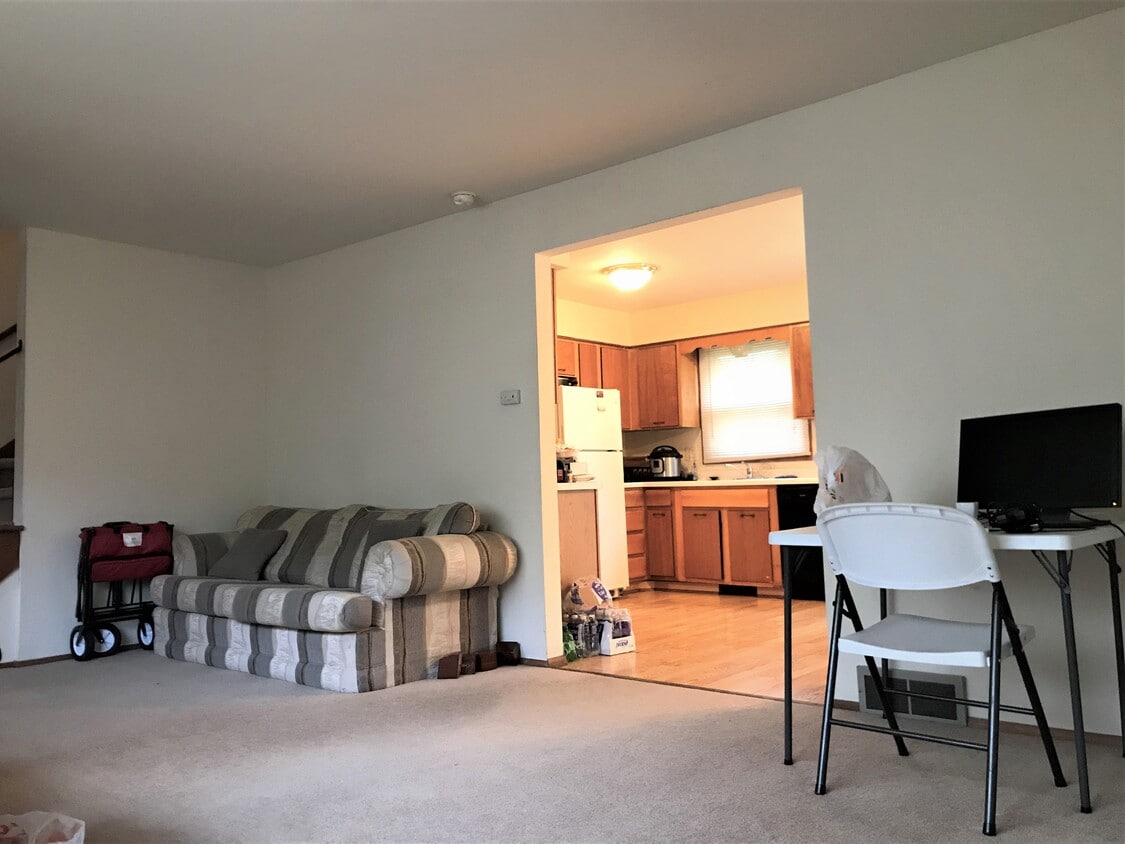 Living Room - 2843 Coolidge St