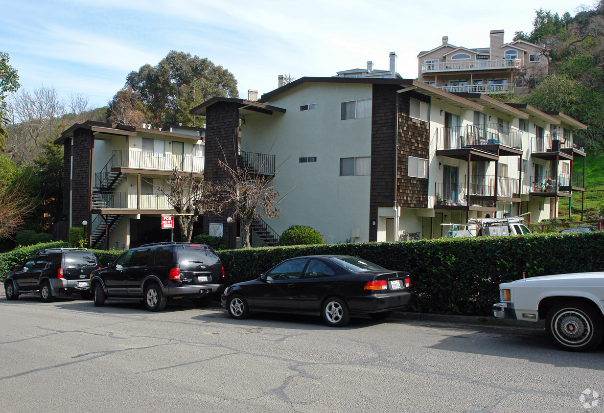 Foto del edificio - San Pablo Apartments