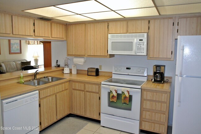 Foto del edificio - 537 Taylor Ave