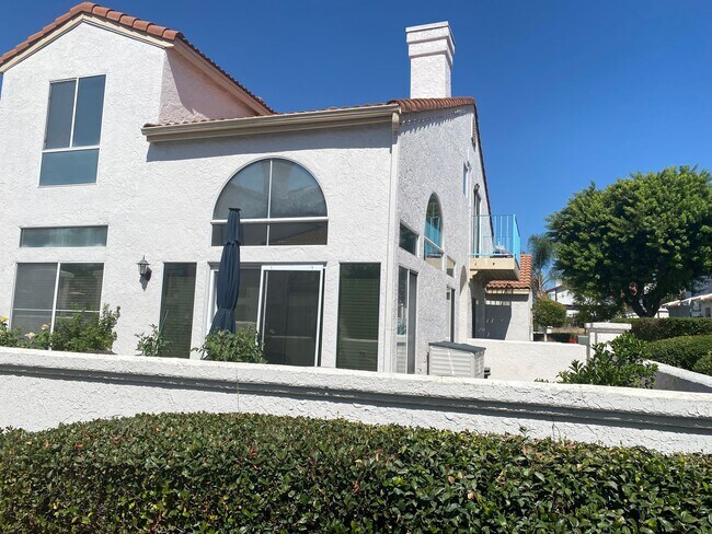 Foto del edificio - Rancho Del Mar Townhome in Central Temecul...