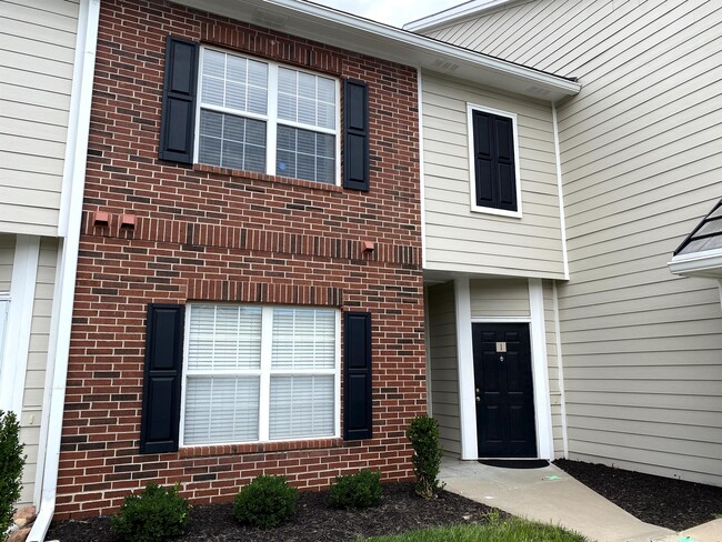 Foto del edificio - 11600 Tomahawk Creek Pkwy