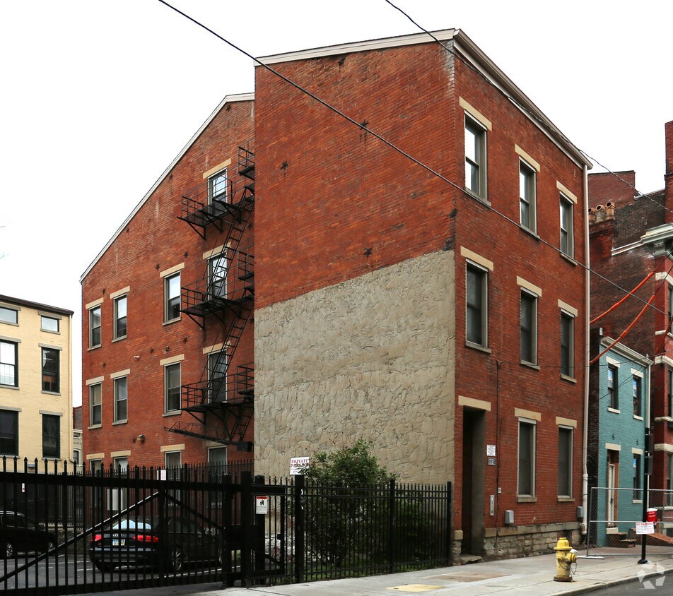 Foto del edificio - 1221 Jackson St