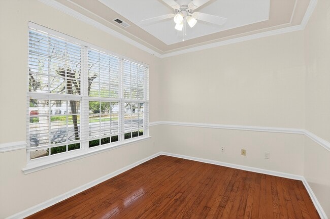 Foto del edificio - 1456 Stonedown Ln