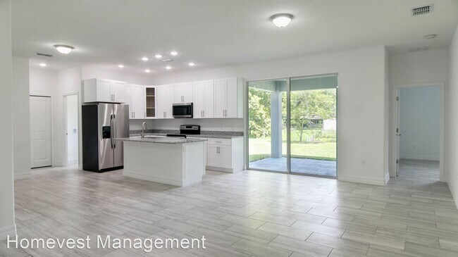 Foto del edificio - 3 br, 2 bath House - 4951 Spiral Way