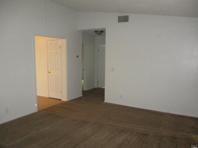 Foto del edificio - 731 Northampton Dr