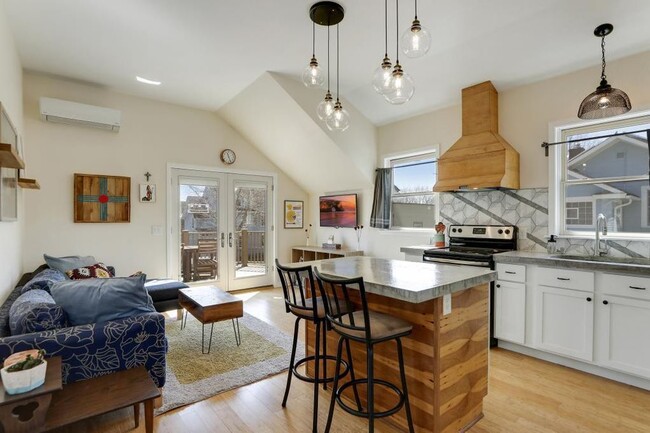 Kitchen/Living - 1167 Sherburne Ave