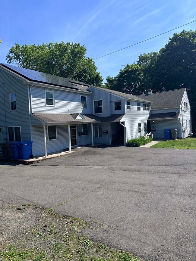 Building Photo - 234 Wolcott St