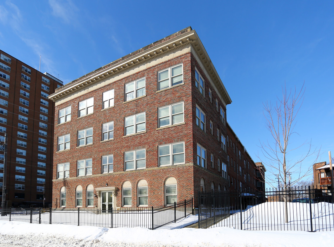 Foto del edificio - Wade Chateau Apartments