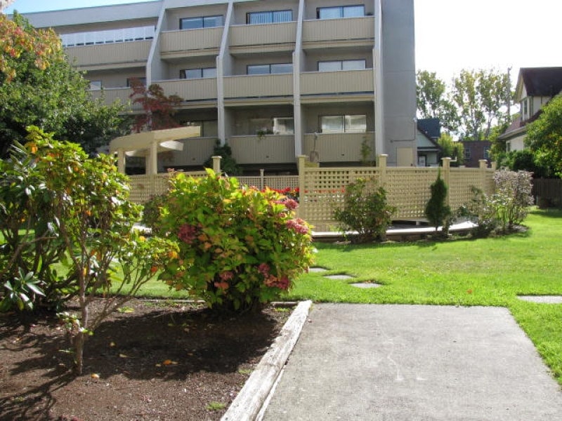 Primary Photo - Cubbon Apartments