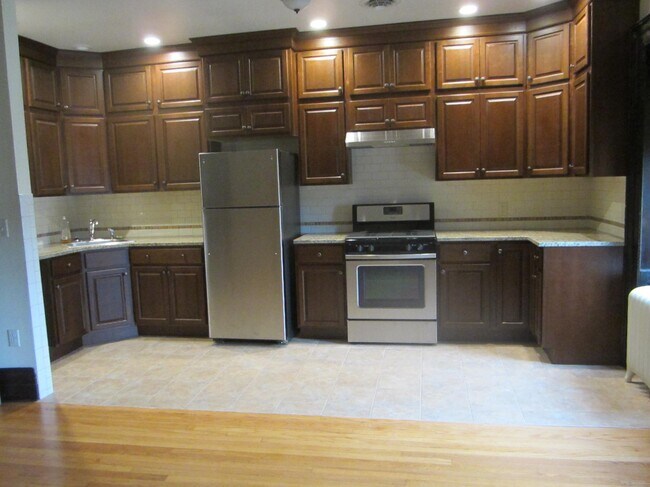 Kitchen - 351 State St
