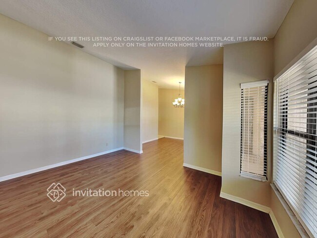 Foto del edificio - 6265 Indian Meadow St