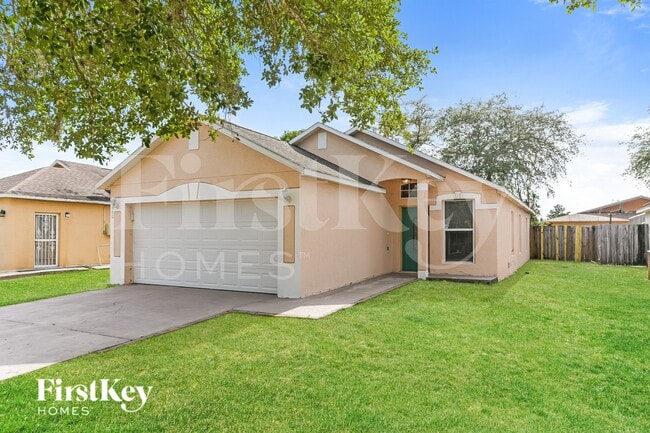 Building Photo - 440 Breezeway Dr