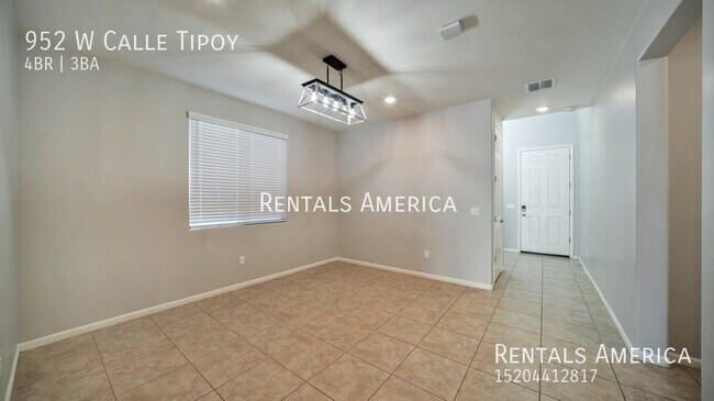 Building Photo - MOVE IN SPECIAL: Huge home with awesome am...