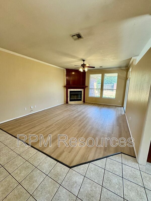 Foto del edificio - 8413 NW 77th St