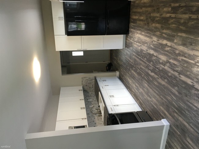 Foto del edificio - 2 br, 1 bath House - 34549 Winslow St
