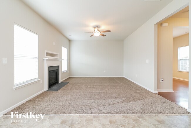 Foto del edificio - 73 Mystery Hill Ct