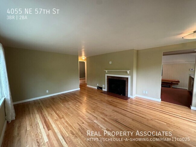 Building Photo - Hawthorne Hills Home