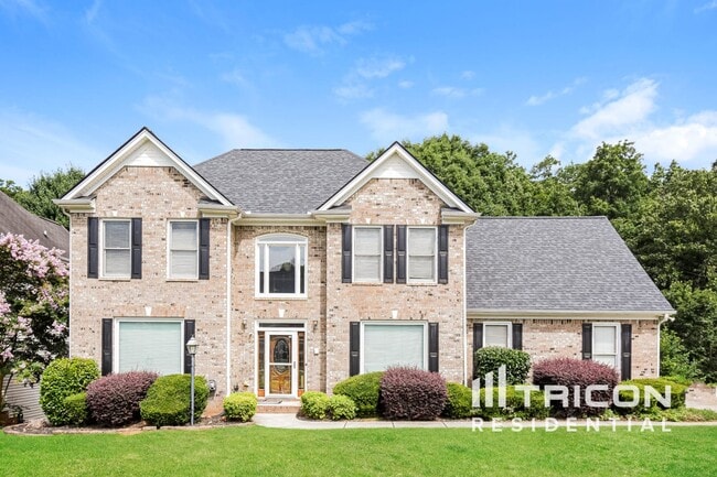 Building Photo - 2205 Washington Dr