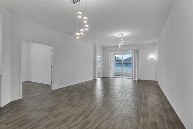 Building Photo - 920 Serchio St
