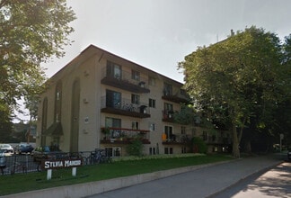 Building Photo - Sylvia Manor