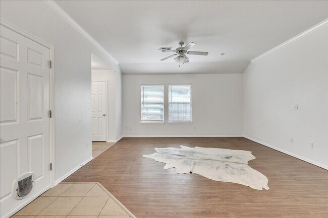 Foto del edificio - Adorable, Gated Neighborhood