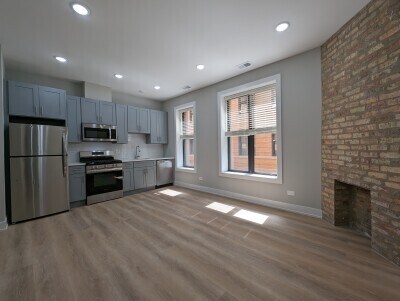 Foto del edificio - 441 W Belden Ave