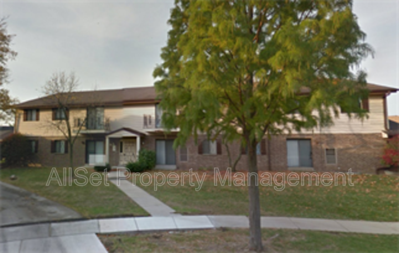 7625 W Donna Ct Unit 3, Milwaukee, WI 53223 Condo for Rent in