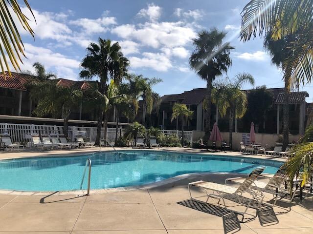 Foto principal - Beautiful Condo in a Private, Gated Commun...