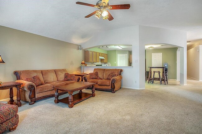 Foto del edificio - 32126 Annice Ln